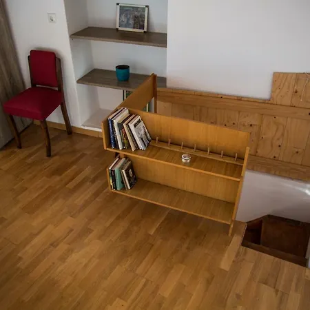 Vrondos Apartment