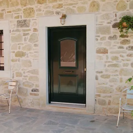 Vrondos Apartment